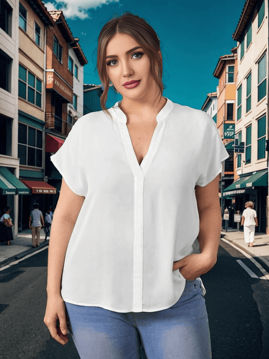 Short levee buttonless blouse - Styledd by L&M